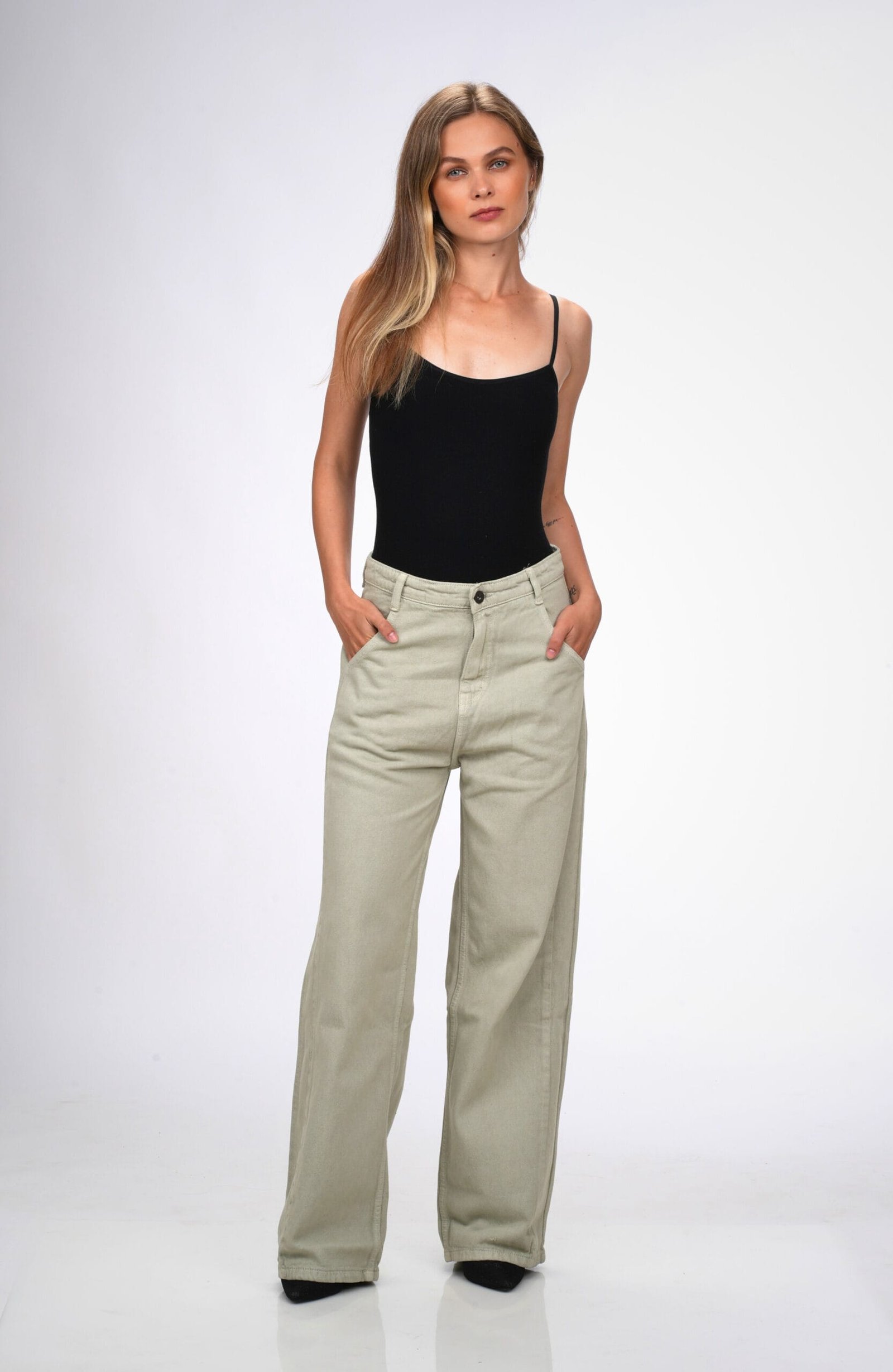 SAGE GREEN MID RISE BAGGY FIT JEANS - Image 4