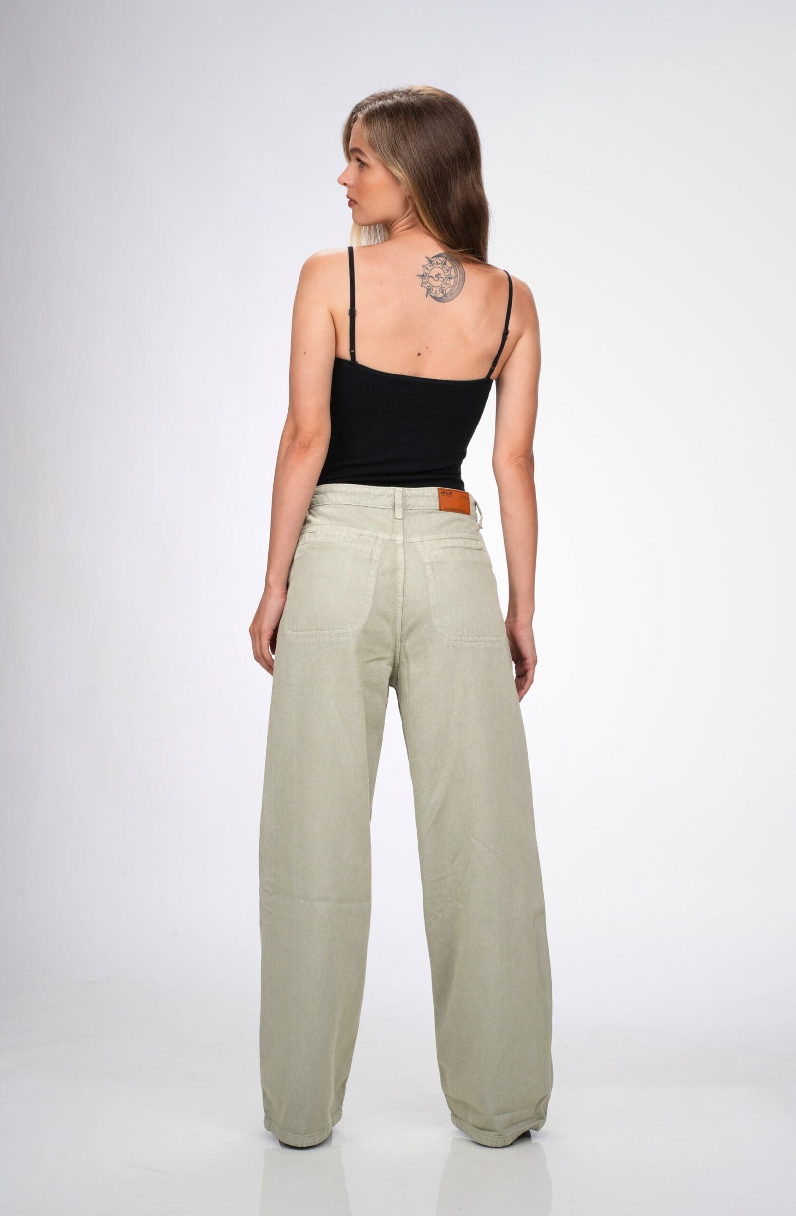SAGE GREEN MID RISE BAGGY FIT JEANS - Image 3