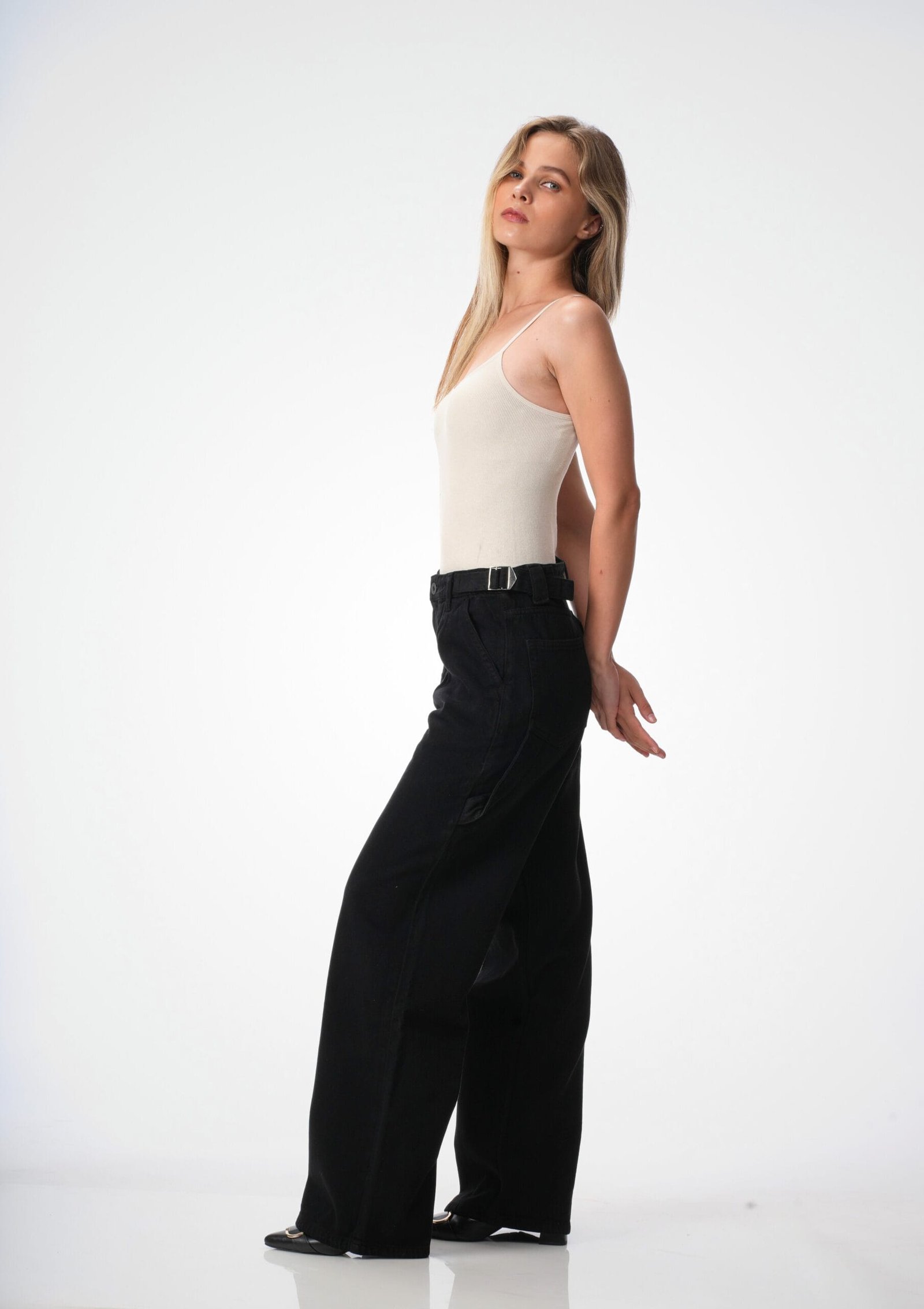 BLACK MID RISE CARPANTER BAGGY FIT JEANS - Image 4