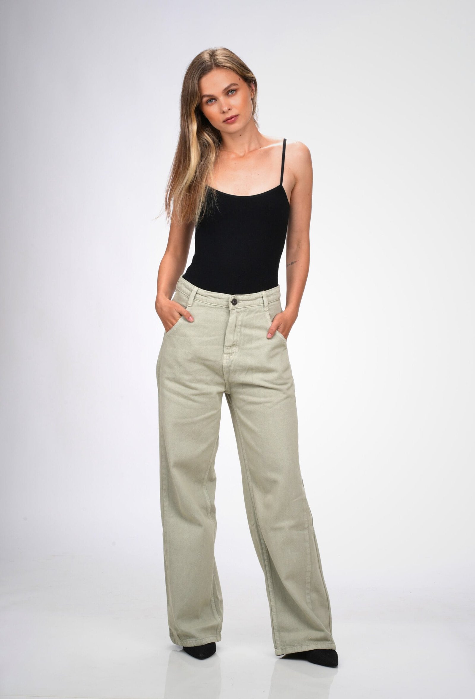 SAGE GREEN MID RISE BAGGY FIT JEANS