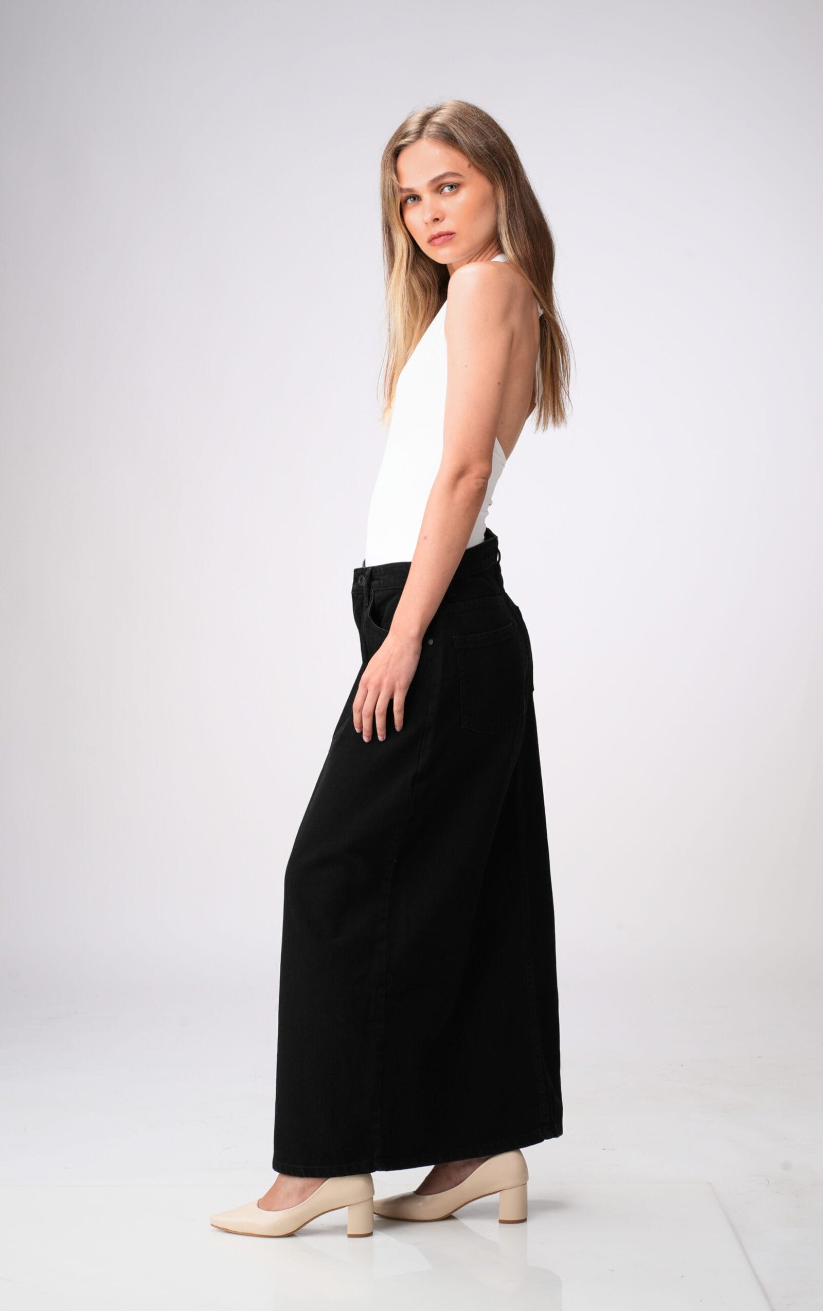 BLACK HIGH RISE DENIM LONG SKIRT - Image 4