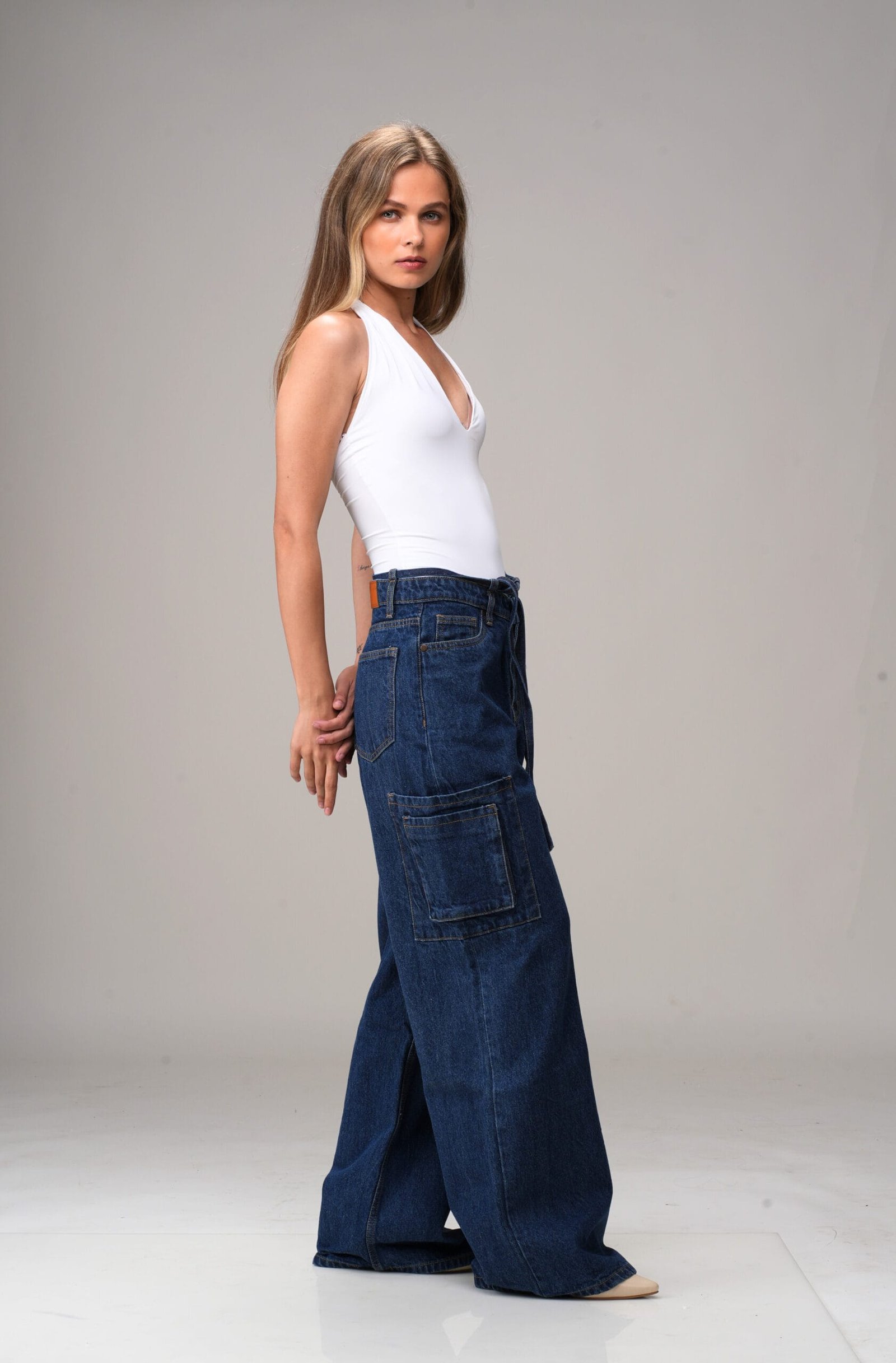 INDIGO MID RISE BAGGY FIT UTILITY JEANS - Image 10